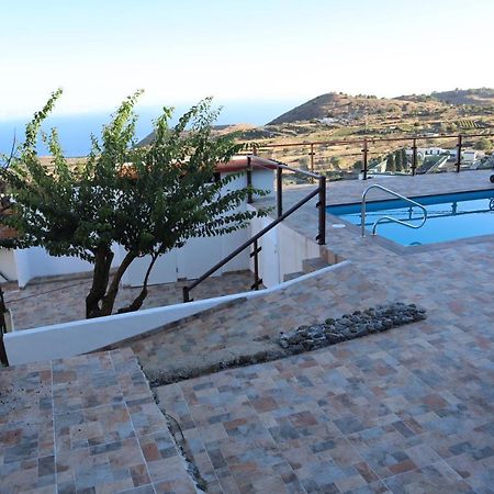 Vivienda Vacacional Casa Pancho Тайбике Экстерьер фото